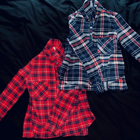Flannels - Picture 1 of 3
